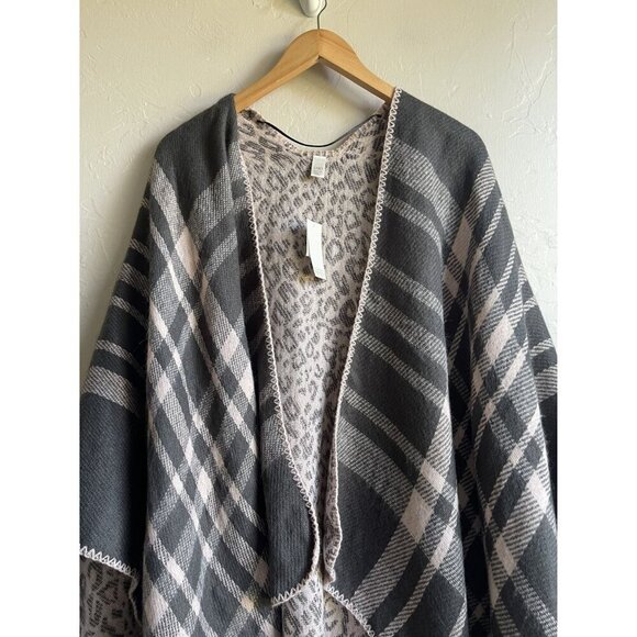 New! CATO Pink Gray One Size Reversible Scarf Shawl Wrap Soft Lightweight Plaid - Picture 2 of 9